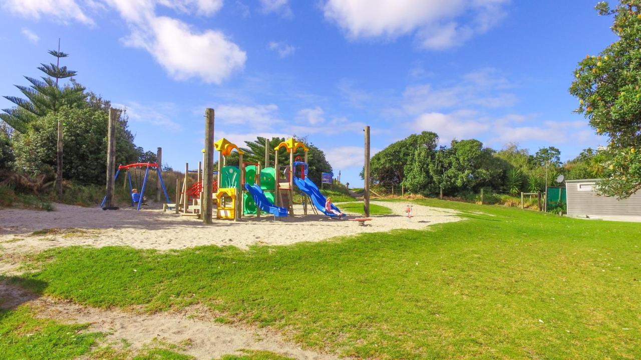 Camp Waipu Cove Hotel Екстериор снимка