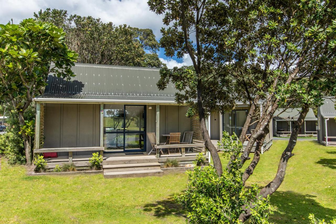 Camp Waipu Cove Hotel Екстериор снимка