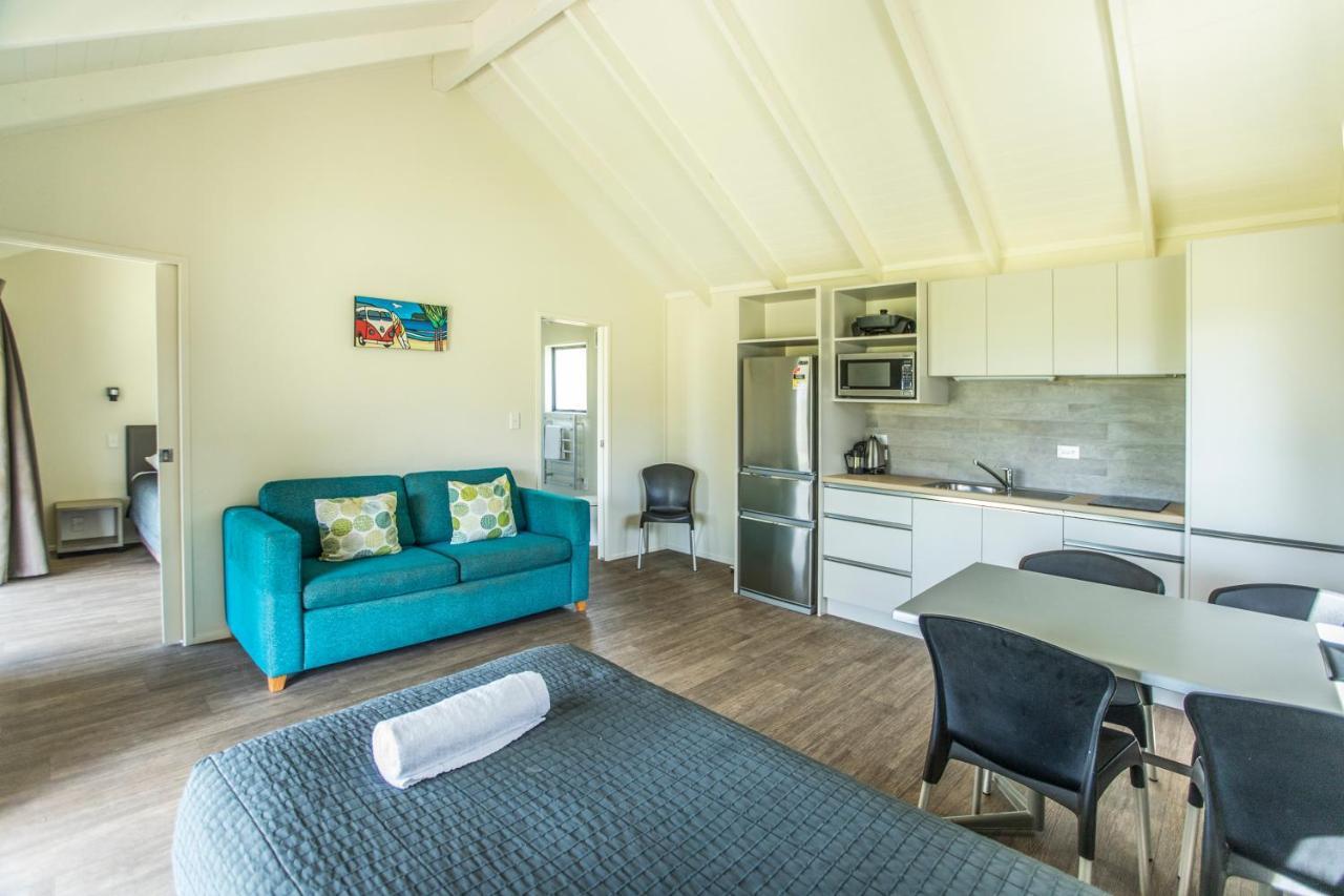 Camp Waipu Cove Hotel Екстериор снимка