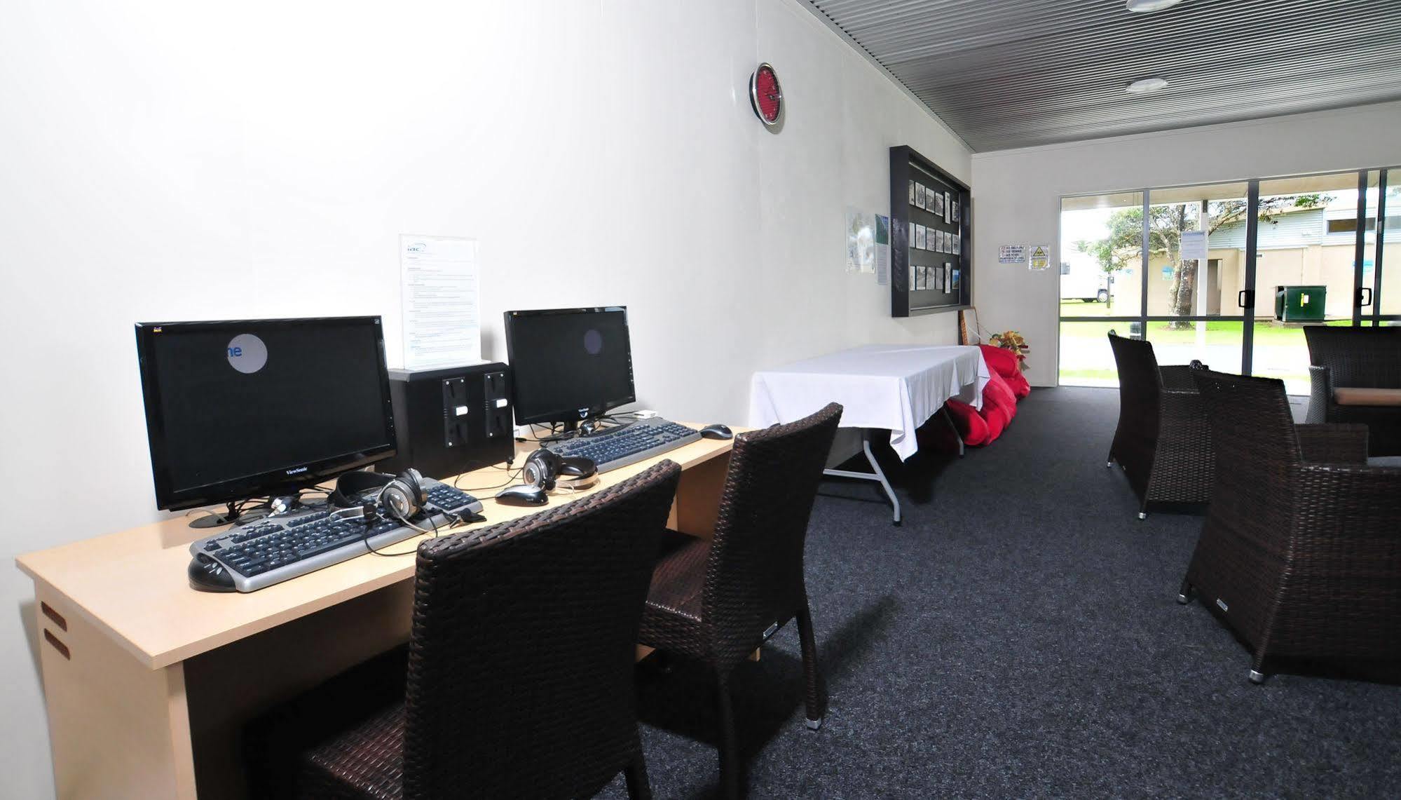 Camp Waipu Cove Hotel Екстериор снимка