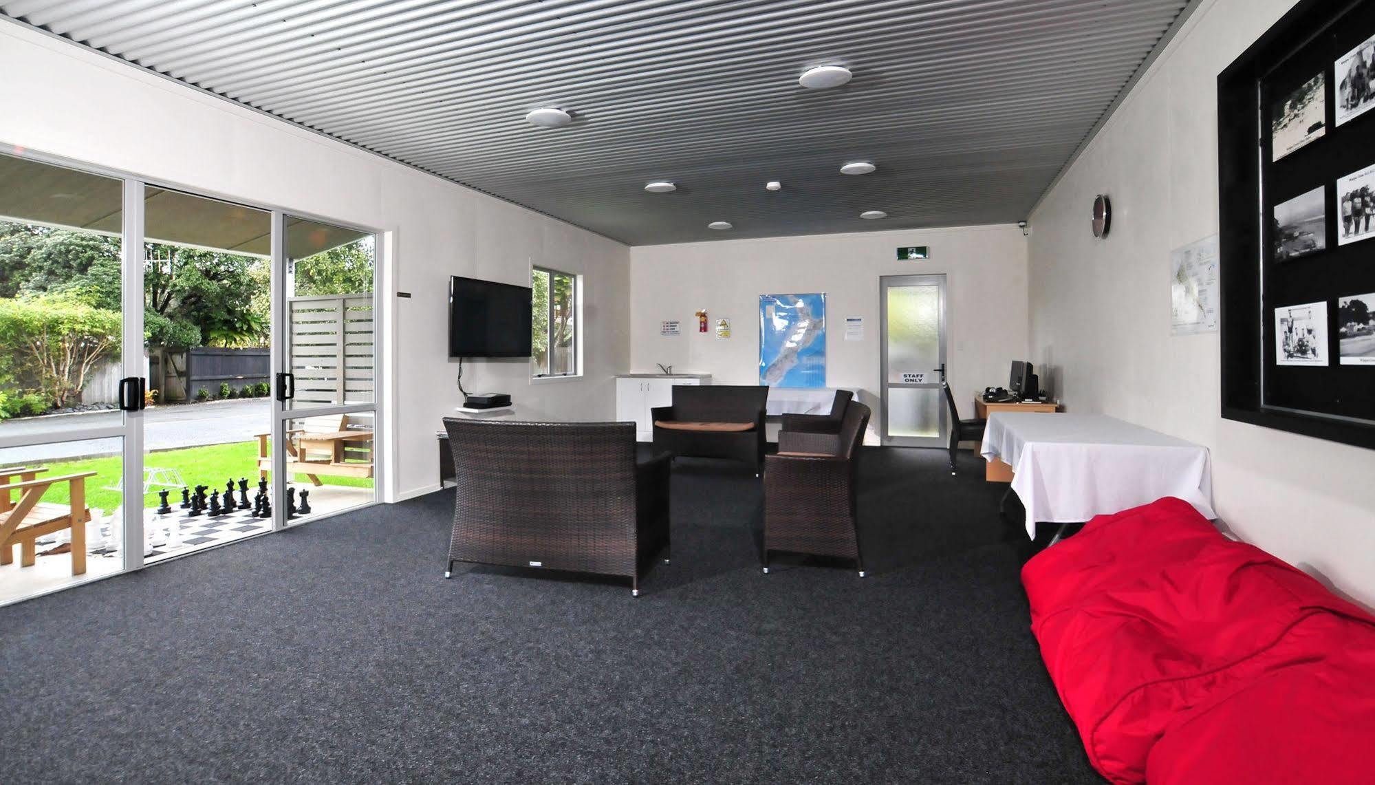 Camp Waipu Cove Hotel Екстериор снимка