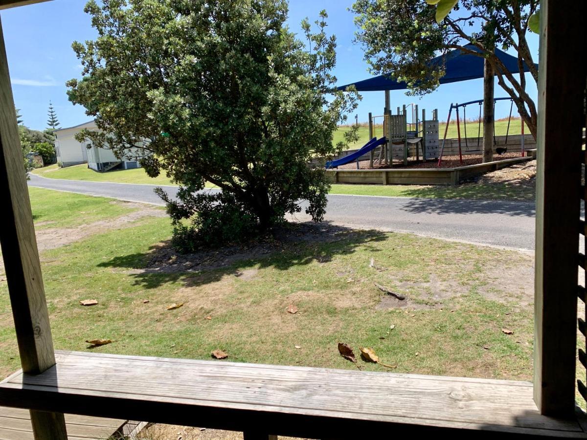 Camp Waipu Cove Hotel Екстериор снимка